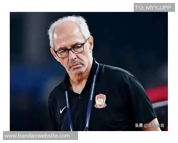 摩纳哥主帅许特尔面临下课风险俱乐部积极寻找新任教练人选